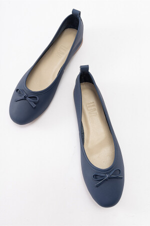 01 Marineblaue Hautballerinas für Damen - 2