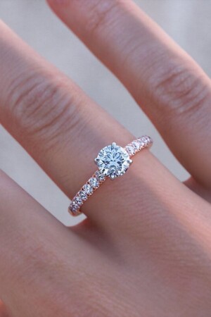 0.30 Karat / 0.30 Carat Rose Tektaş Yüzük - Crystal Diamond Zirconia