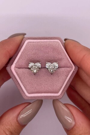 (منز-1) ، أقراط قلبية 30 كيراط - Crystal Diamond Zirconia