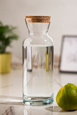 (منز-كرافة وجاج مع غطاء الفناء 1. 5 ليترا (تناسب في رف باب المبرد) - EWS