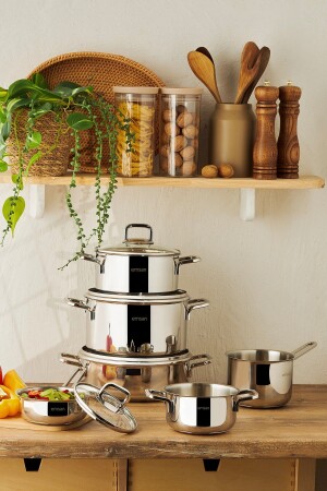 (منيز-كوكينرو) 10 قطع من الفولاذ (مجموعة 600) 15.01.2573 - Emsan