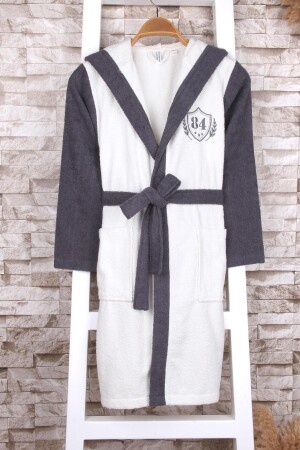 %100 Pamuk Kapüşonlu Göğsü Nakışlı Erkek Çocuk Bornoz - Baveno