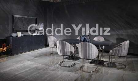 غرفة الطعام الفاخرة في 