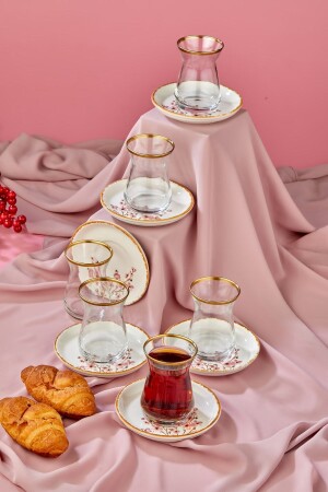 12-teiliges goldenes Teetassen-Set aus gemusterter Keramik mit Frühlingsbrise-Motiv, Teeservice cay-takimi - 1