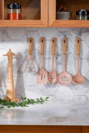 (منيز ميلي) ستة قطع لخدمة (بيج 1533) - Karaca