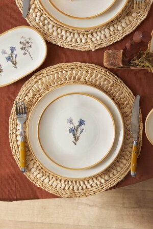 من الموقع الإلكتروني من يونيو/حزيران 18 قطعة خدمة الإفطار لـ 6 أشخاص - Karaca