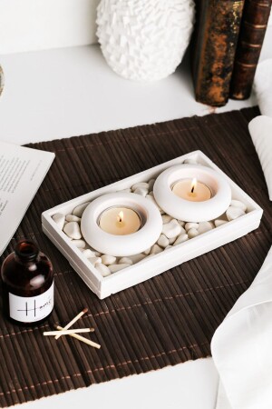 مـنـز - صناعة يدويـة حجر 2 قطع كـريـتـون كـرسيـن (تـشمل الشموع) - Lalezen Home