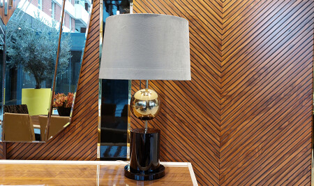 منز-ذهبية شمعة سوداء من الدرع الاحمر - 20399 - Cadde Yıldız