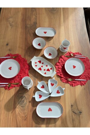 مادة من الكعك من 21 سم مع 4 قلوب - Meggdecor