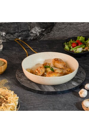 22 Cm Cream Ezme Seri Tava- Non-Stick Kızartma Tavası 22 cm (Gold Çelik Kulp) - Evren