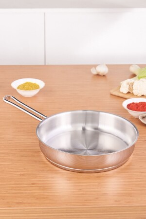 فرشاة من الفولاذ القائمة على الاندخال من النخيل 24 سم 153. 03. 08. 2839 - Karaca