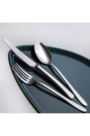 مـنـزـا مـري 24 قطعة طعام حلوى لـ 6 أشخاص 500 - Jumbo