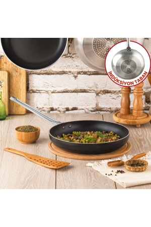 24 cm Chef Induction Maxi Pan - Horeca Induktionsbratpfanne (Stahlstangengriff) - 1