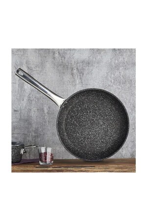 الخط الأسود 26 من MNZ-Pan FLZ-BLCKLN26TV-SIY - Falez