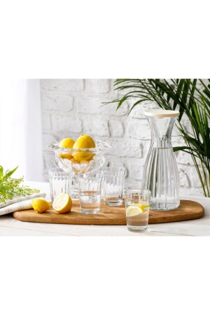 كأس من النظارة من النظارة من النظارة من النظارة من النظارة من النظارة من النظارة من النظارة من النظارة من النظارة من النظارة من - English Home