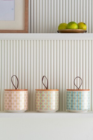 مجموعة من العطور المفروضة من 3 قطع مع الغطاء 153 - Karaca