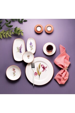 مجموعة من الفطور من 