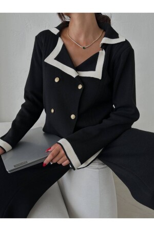 ملابس من نوع 