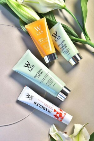 مجموعة من أدوات رعاية الجلد من 4 - W-Lab Kozmetik