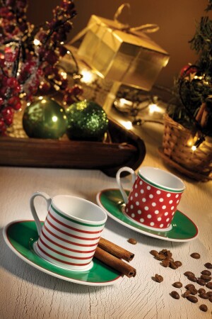 مجموعة قهوة من 4 قطع من MNZ-Polka Dot لشخصين RU04KT47010125 - Kütahya Porselen