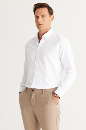 من الرجال من النوع من النوع الأبيض النحيف مناسبة الحد الضيق أوكسفورد زر عنق القماش القماش 4A2000000060 - AC&Co / Altınyıldız Classics