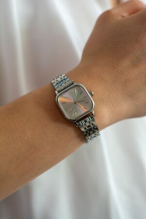 ساعة اليد الفضية المربعة 53 ساعة - Juaste