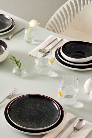 (منز-ستريملاين غالاكتيكا) ، عشاء من 59 قطعة، مجموعة لـ 12 شخصًا - Karaca