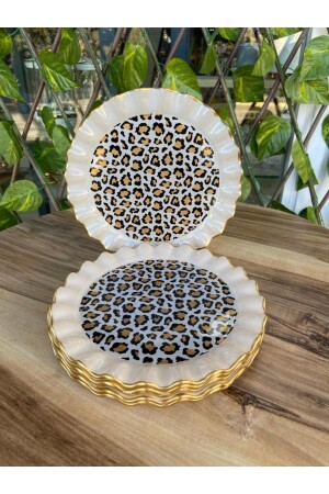 طقم كعك من طراز 