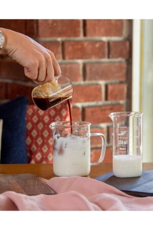 600 Ml Kulplu Beher SH-0001-0122 - S&H Labware