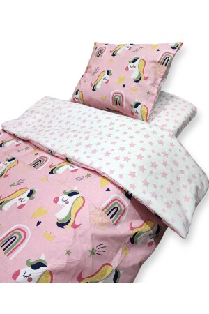 مجموعة ملابس الأطفال من نوع 