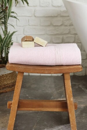 منز - مادة حمام من مسحوق مارين الخالي من الزمن 85 سم × 150 سم 250 - Timeless