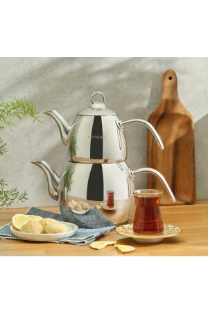 مجموعة من طوابق الشاي من 