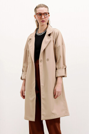 9104 Zweireihiger, mit Kragen gefütterter Trenchcoat – Beige - 1