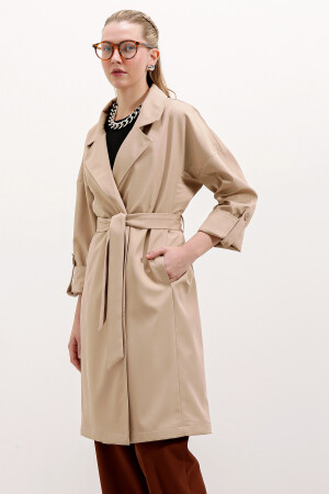 9104 Zweireihiger, mit Kragen gefütterter Trenchcoat – Beige - 2