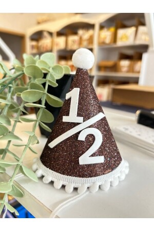 Sechs Monate Henna Halbjähriges 1/2 Kind Mini-Hut - Partifabrik