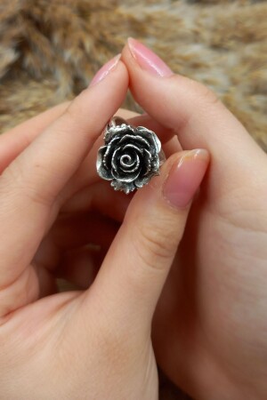 Antiker, versilberter, verstellbarer Ring mit Rosenmotiv - 8