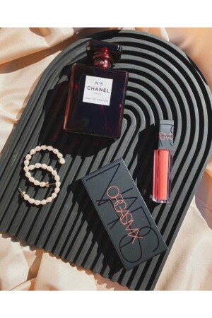 قماش من المنس - أرك الكبير الخرسانية الديكورية عرض وخدمة الصندوق - Orange Atelier