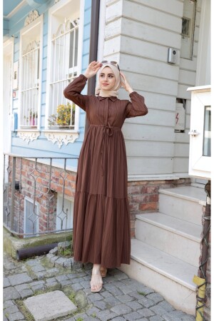 Asiatisches Hijab-Kleid mit Taillenschnürung - 1