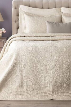 منز-سيدة كوكو غطاء السرير الحجم الملكي - Balliev