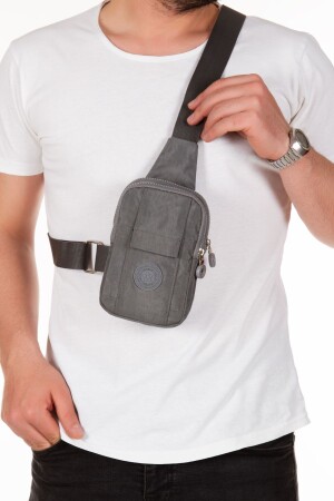 (منز نيويش يوبي كلب) (يونيسكس) حقيبة الخصر والكسر مع الهاتف (صدر) - Newish Polo Accessories