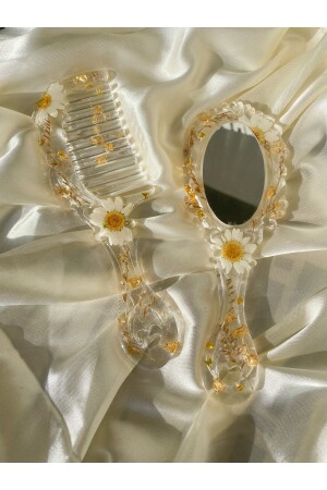 مجموعة من المرايا والكؤوس المصممة من ديزي المجففة الحقيقية كهدية - Beliert