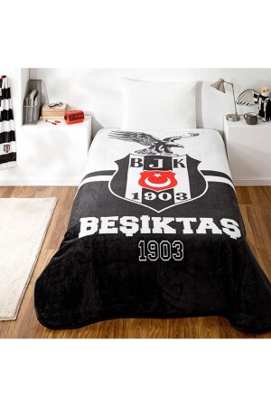 Beşiktaş Logo Üstü Kartal Tek Kişilik Battaniye - 4