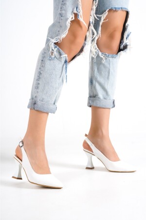 Beyaz Kadın Arkası Açık Sivri Burun 5 Cm Topuklu Sandalet Ayakkabı Wsb0448 - 2