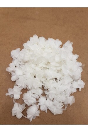 Beyaz Lazer Kesim Gül Süsleme Paketleme Malzemesi Organze Kumaş Yapay Çiçekler 3m 36 Adet - 1
