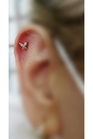 (منز) - (كارتيلج) و (تراغوس) - (بيرس) - Araz Piercing