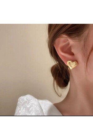 أذن النساء من 