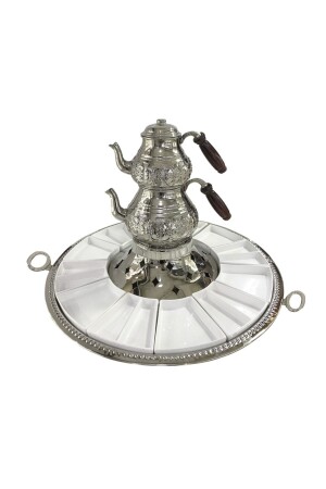 مجموعة من طعام الإفطار من النحاس مع كوب الشاي والخزانة - Binbir Trend