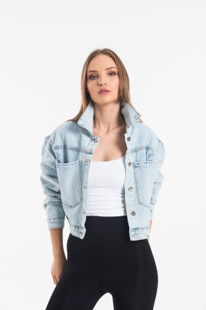 Blaue Damen-Jeansjacke mit großen Taschen - 1