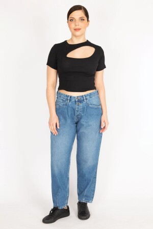 Blaue Damenjeans in großen Größen mit Vordertaschendetail 65n36186 - 1