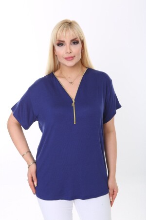 Blaue Plus-Size-Bluse mit Kragen und Reißverschluss - 1